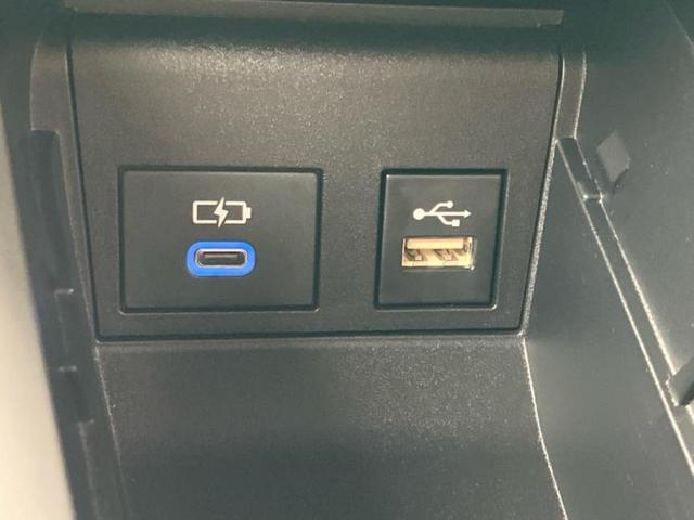 ヴォクシー S-Z 保証書/ディスプレイオーディオ10.5インチ/フリップダウンモニター 純正 13.2インチ/トヨタセーフティセンス/両側電動スライドドア/シートヒーター 前席/車線逸脱防止支援システム バックカメラ(44枚目)