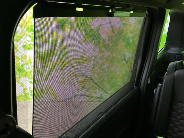 ヴォクシー S-Z 保証書/ディスプレイオーディオ10.5インチ/フリップダウンモニター 純正 13.2インチ/トヨタセーフティセンス/両側電動スライドドア/シートヒーター 前席/車線逸脱防止支援システム バックカメラ(57枚目)