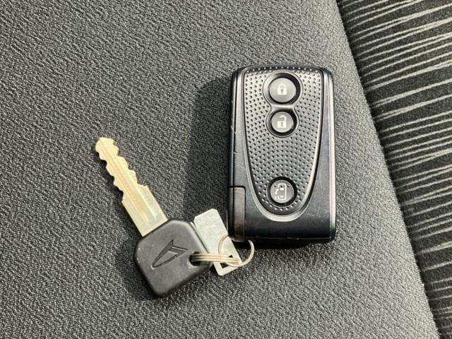 タント カスタムＸ　社外　ＨＤＤナビ／電動スライドドア／ヘッドランプ　ＨＩＤ／ＥＴＣ／ＥＢＤ付ＡＢＳ／フルセグＴＶ／エアバッグ　運転席／エアバッグ　助手席／アルミホイール　純正　１４インチ／パワーウインドウ　盗難防止装置（32枚目）