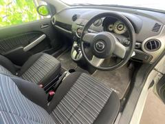 「この車の写真をもっと見たい」「状態が気になる」「この装備はついている？」どんな小さな疑問でもお気軽にお問い合わせください！ 4