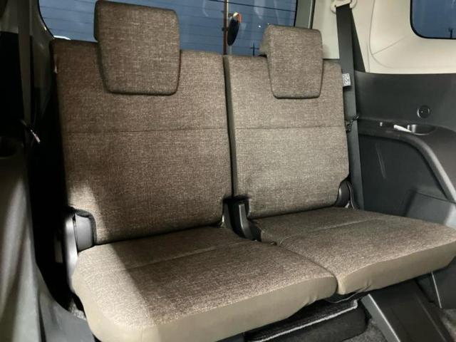 シエンタ ハイブリッドＺ　ディスプレイオーディオ＋ナビ１０．５インチ／トヨタセーフティセンス／両側電動スライドドア／シートヒーター　前席／パノラミックビューモニター／車線逸脱防止支援システム　衝突被害軽減システム　全周囲カメラ（6枚目）