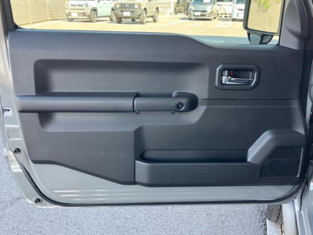 全国に店舗を展開しているのでどこでもお取り寄せが可能です!この車が気になるけど遠方だから・・・と諦める必要はありません!※別途陸送費が必要です。