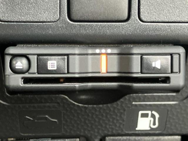 国産車から輸入車まで多様なお客様のニーズのお応えできるように、全国規模で豊富な在庫展開！車のことならＷＥＣＡＲＳへ！