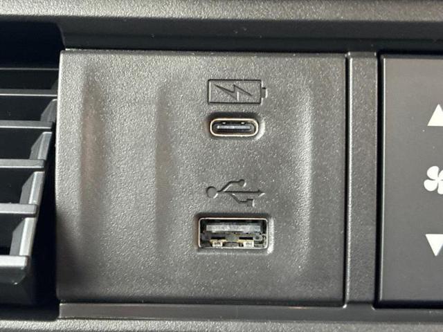 こちらのお車はいかがでしょうか？少しでも気になっていただけましたら是非お問い合わせください！さらにお車の詳細をお送りいたします！