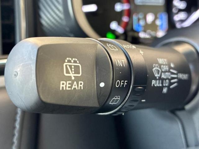 デリカＤ：５ ４ＷＤ　Ｐ　純正　１０インチ　ナビ／イーアシスト（ミツビシ）／両側電動スライドドア／シートヒーター　前席／車線逸脱防止支援システム／電動バックドア／オートステップ／ドライブレコーダー　社外　衝突被害軽減システム（17枚目）