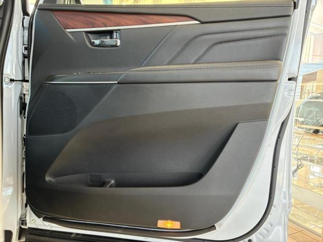 デリカＤ：５ ４ＷＤ　Ｐ　純正　１０インチ　ナビ／イーアシスト（ミツビシ）／両側電動スライドドア／シートヒーター　前席／車線逸脱防止支援システム／電動バックドア／オートステップ／ドライブレコーダー　社外　衝突被害軽減システム（22枚目）