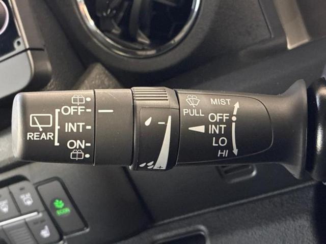 国産車から輸入車まで多様なお客様のニーズのお応えできるように、全国規模で豊富な在庫展開！車のことならＷＥＣＡＲＳへ！