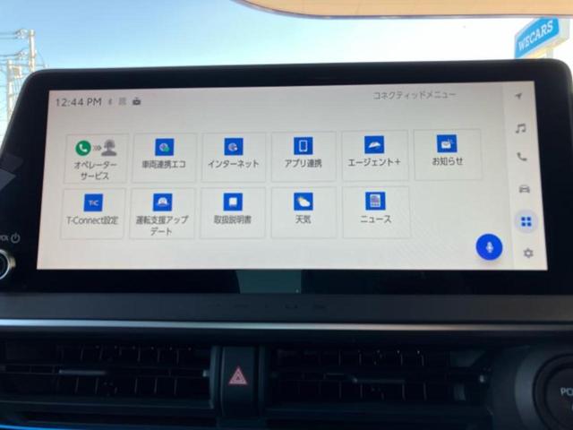 プリウス Ｚ　新品タイヤ／ガラスルーフ／保証書／純正　ＳＤナビ／デジタルインナーミラー／衝突安全装置／シートヒーター／全方位モニター／車線逸脱防止支援システム／シート　合皮／パーキングアシスト　自動操舵　ＥＴＣ（9枚目）