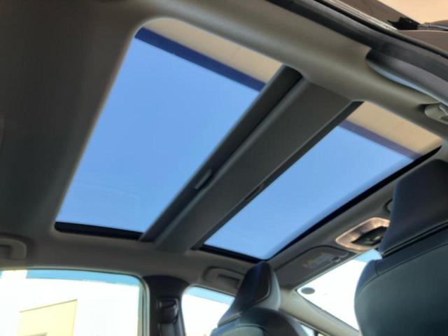 プリウス Ｚ　新品タイヤ／ガラスルーフ／保証書／純正　ＳＤナビ／デジタルインナーミラー／衝突安全装置／シートヒーター／全方位モニター／車線逸脱防止支援システム／シート　合皮／パーキングアシスト　自動操舵　ＥＴＣ（26枚目）