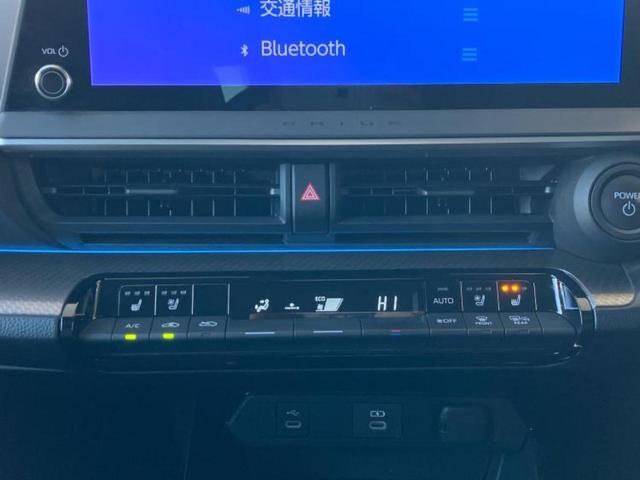 プリウス Ｚ　新品タイヤ／ガラスルーフ／保証書／純正　ＳＤナビ／デジタルインナーミラー／衝突安全装置／シートヒーター／全方位モニター／車線逸脱防止支援システム／シート　合皮／パーキングアシスト　自動操舵　ＥＴＣ（27枚目）