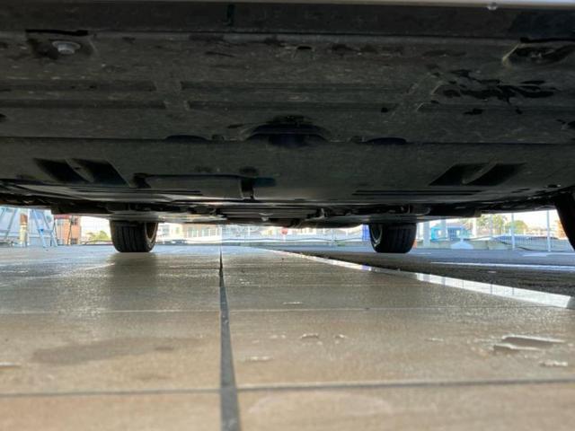 プリウス Ｚ　新品タイヤ／ガラスルーフ／保証書／純正　ＳＤナビ／デジタルインナーミラー／衝突安全装置／シートヒーター／全方位モニター／車線逸脱防止支援システム／シート　合皮／パーキングアシスト　自動操舵　ＥＴＣ（49枚目）