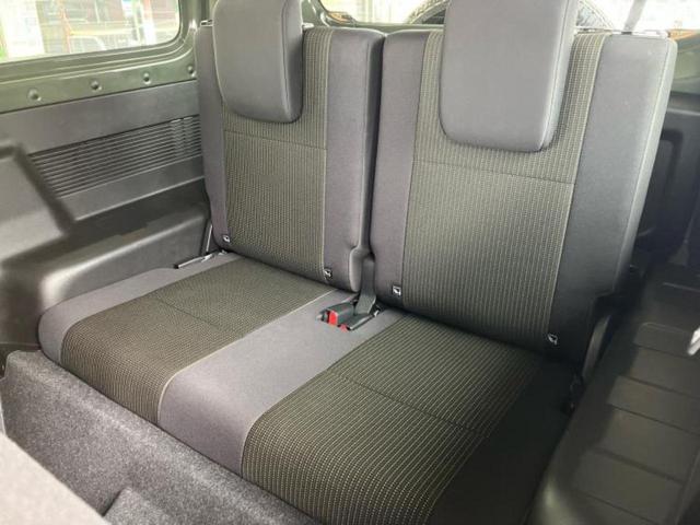 ＷＥＣＡＲＳでは各商談席に大型モニターをご用意しております！見やすい大画面でゆったりと全国の在庫をご覧いただけます！是非ご来店お待ちしております！