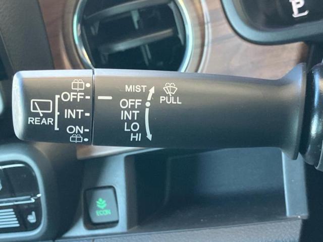 Ｎ－ＯＮＥ スタイルプラスアーバン　保証書／純正　９インチ　ＳＤナビ／衝突安全装置／シートヒーター／車線逸脱防止支援システム／シート　ハーフレザー／ヘッドランプ　ＬＥＤ／ＥＴＣ／ＥＢＤ付ＡＢＳ／横滑り防止装置／アイドリングストップ（14枚目）