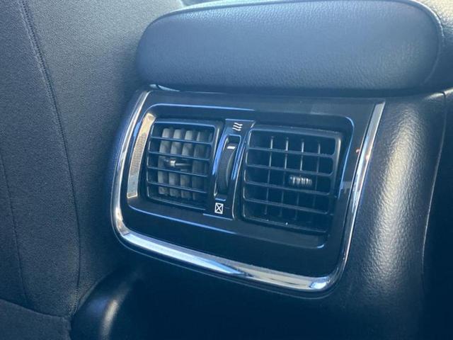 クラウンハイブリッド ハイブリッドアスリートＳ　新品タイヤ／純正　ＳＤナビ／シートヒーター／ヘッドランプ　ＨＩＤ／ＥＴＣ／ＥＢＤ付ＡＢＳ／横滑り防止装置／アイドリングストップ／バックモニター／地上波デジタルチューナー／ＤＶＤ／エアバッグ　運転席（32枚目）