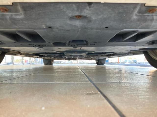 クラウンハイブリッド ハイブリッドアスリートＳ　新品タイヤ／純正　ＳＤナビ／シートヒーター／ヘッドランプ　ＨＩＤ／ＥＴＣ／ＥＢＤ付ＡＢＳ／横滑り防止装置／アイドリングストップ／バックモニター／地上波デジタルチューナー／ＤＶＤ／エアバッグ　運転席（38枚目）