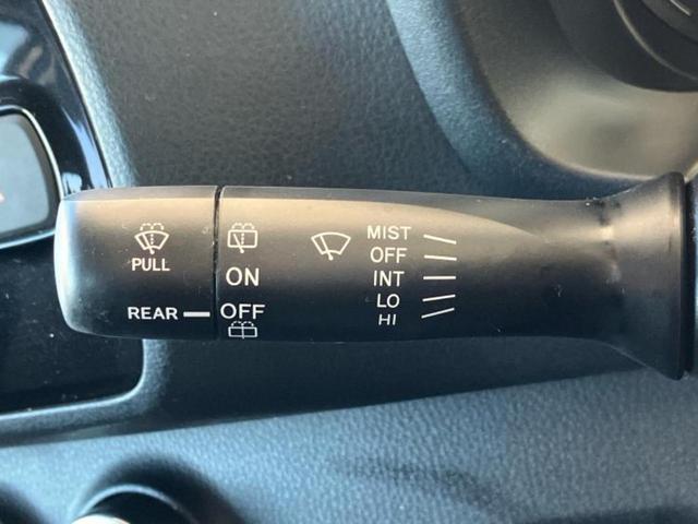 ヴィッツ F LEDエディション 新品タイヤ/保証書/社外 SDナビ/ヘッドランプ LED/Bluetooth接続/ETC/EBD付ABS/横滑り防止装置/フルセグTV/エアバッグ 運転席/エアバッグ 助手席/パワーウインドウ(15枚目)