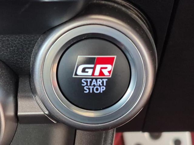 ＧＲ８６ ＲＺ　新品タイヤ／保証書／純正　９インチ　ＳＤナビ／シートヒーター／シート　ハーフレザー／ヘッドランプ　ＬＥＤ／ＥＴＣ／ＥＢＤ付ＡＢＳ／横滑り防止装置／トヨタセーフティセンス／バックモニター　バックカメラ（22枚目）