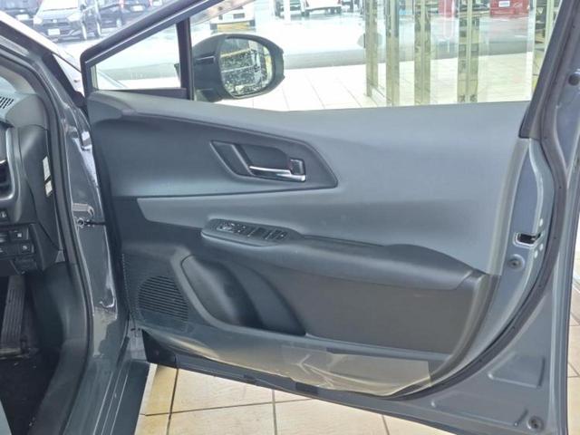 プリウス Ｇ　新品タイヤ／保証書／ディスプレイオーディオ＋ナビ８インチ／トヨタセーフティセンス／シートヒーター　前席／車線逸脱防止支援システム／ヘッドランプ　ＬＥＤ／ＵＳＢジャック　衝突被害軽減システム（21枚目）