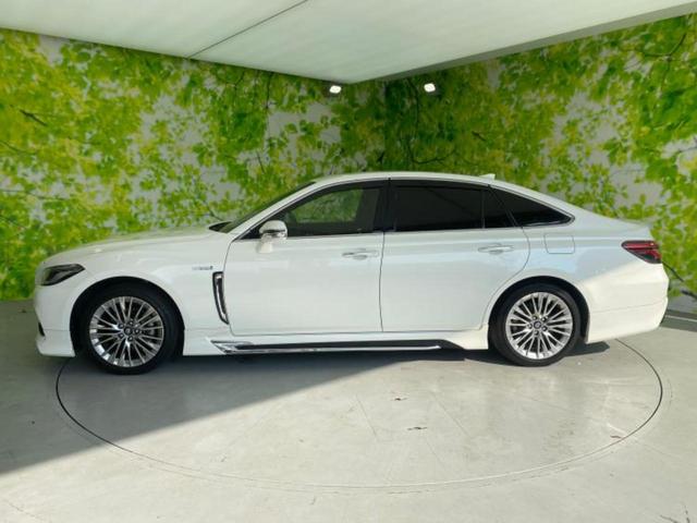 クラウンハイブリッド Sエレガンススタイル 新品タイヤ/純正エアロ/保証書/純正 8インチ SDナビ/トヨタセーフティセンス/シートヒーター 前席/車線逸脱防止支援システム/シート ハーフレザー/ドライブレコーダー 前後 衝突被害軽減システム(2枚目)