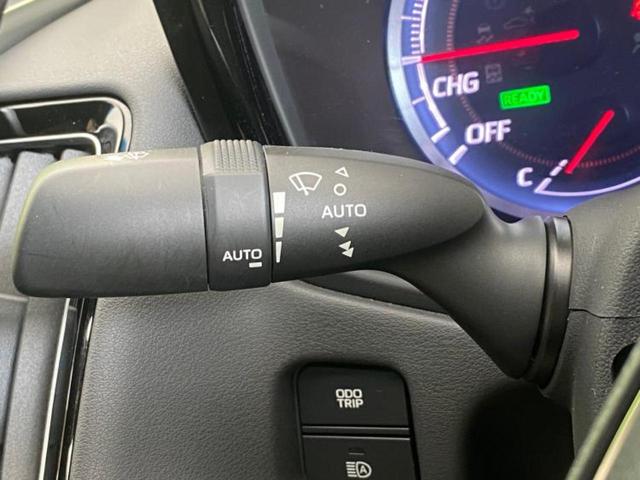 クラウンハイブリッド Sエレガンススタイル 新品タイヤ/純正エアロ/保証書/純正 8インチ SDナビ/トヨタセーフティセンス/シートヒーター 前席/車線逸脱防止支援システム/シート ハーフレザー/ドライブレコーダー 前後 衝突被害軽減システム(16枚目)