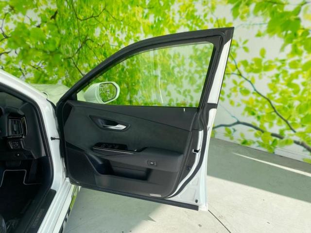 クラウンハイブリッド Sエレガンススタイル 新品タイヤ/純正エアロ/保証書/純正 8インチ SDナビ/トヨタセーフティセンス/シートヒーター 前席/車線逸脱防止支援システム/シート ハーフレザー/ドライブレコーダー 前後 衝突被害軽減システム(22枚目)