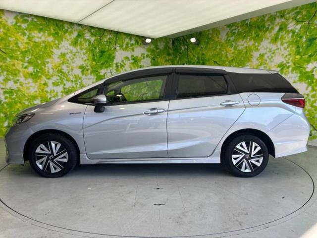 シャトル ハイブリッド・ホンダセンシング 保証書/社外 ナビ/ホンダセンシング/車線逸脱防止支援システム/ドライブレコーダー 社外/Bluetooth接続/ETC/EBD付ABS/横滑り防止装置/アイドリングストップ/エアバッグ 運転席(2枚目)