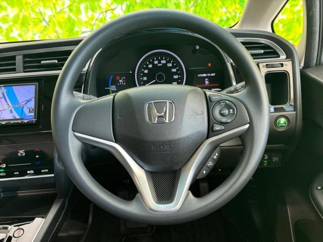 シャトル ハイブリッド・ホンダセンシング 保証書/社外 ナビ/ホンダセンシング/車線逸脱防止支援システム/ドライブレコーダー 社外/Bluetooth接続/ETC/EBD付ABS/横滑り防止装置/アイドリングストップ/エアバッグ 運転席(12枚目)