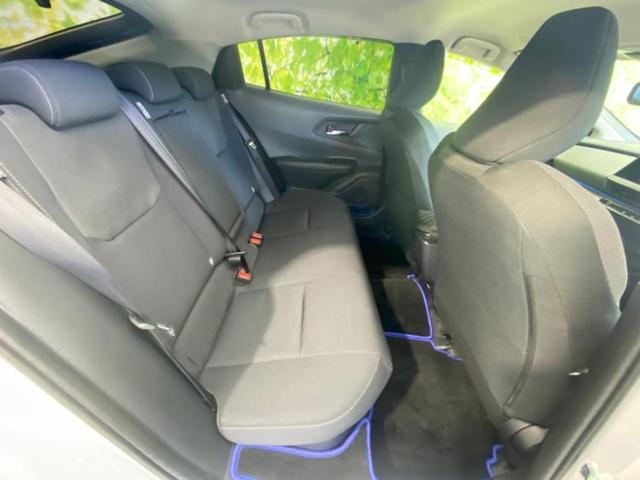 プリウス G カーナビゲーション/衝突安全装置/シートヒーター/車線逸脱防止支援システム/ヘッドランプ LED/EBD付ABS/横滑り防止装置/アイドリングストップ/クルーズコントロール/バックモニター(8枚目)