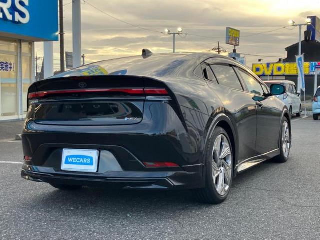 プリウス Z サンルーフ/純正エアロ/保証書/ディスプレイオーディオ/デジタルインナーミラー/衝突安全装置/シートヒーター/全方位モニター/車線逸脱防止支援システム/シート 合皮/パーキングアシスト 自動操舵(3枚目)