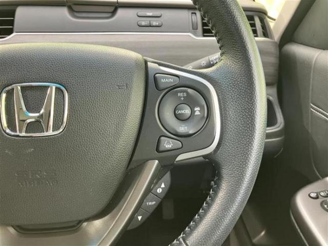 フリードハイブリッド ハイブリッドＧホンダセンシング　保証書／純正　９インチ　ＳＤナビ／フリップダウンモニター　純正　１１．６インチ／ホンダセンシング／両側電動スライドドア／シートヒーター　前席／車線逸脱防止支援システム／シート　ハーフレザー　ＤＶＤ再生（18枚目）