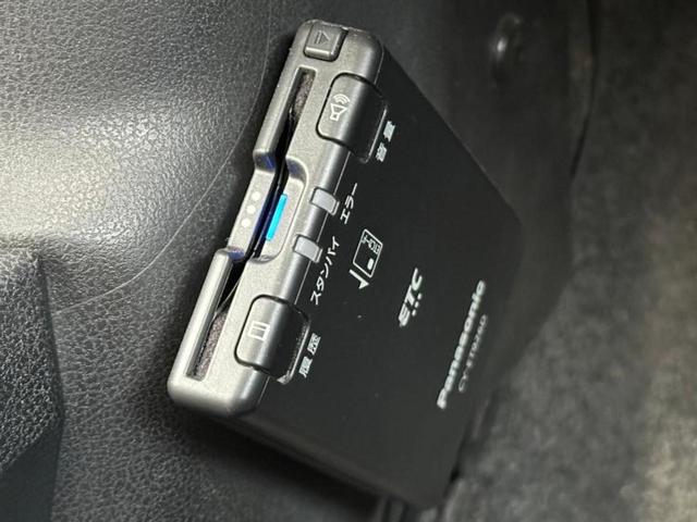 ノート Ｓ　新品タイヤ／保証書／純正　ＳＤナビ／エマージェンシーブレーキ／Ｂｌｕｅｔｏｏｔｈ接続／ＥＴＣ／ＥＢＤ付ＡＢＳ／アイドリングストップ／バックモニター／フルセグＴＶ／禁煙車／エアバッグ　運転席（14枚目）