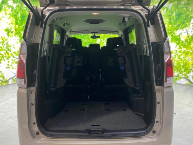 セレナ G 新品タイヤ/純正 SDナビ/エマージェンシーブレーキ/両側電動スライドドア/車線逸脱防止支援システム/パーキングアシスト バックガイド/オートステップ/ヘッドランプ LED 衝突被害軽減システム(24枚目)