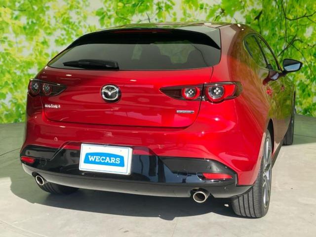 MAZDA3ファストバック 20S Lパッケージ 新品タイヤ/BOSE/保証書/純正 SDナビ/衝突安全装置/シートヒーター/360°ビューモニター/車線逸脱防止支援システム/シート フルレザー/ドライブレコーダー 純正/ヘッドランプ HID 禁煙車(3枚目)