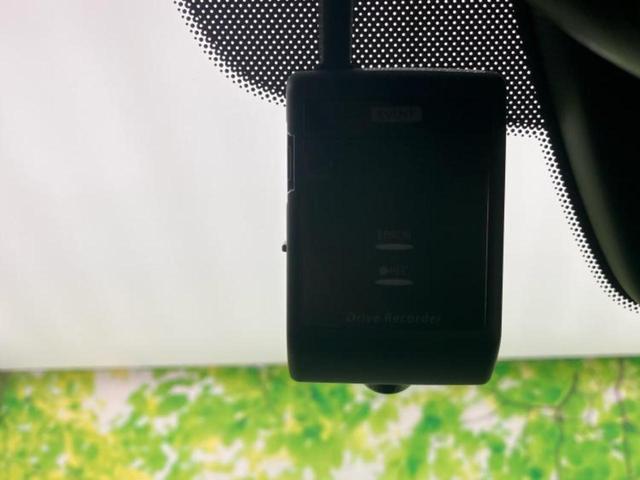 MAZDA3ファストバック 20S Lパッケージ 新品タイヤ/BOSE/保証書/純正 SDナビ/衝突安全装置/シートヒーター/360°ビューモニター/車線逸脱防止支援システム/シート フルレザー/ドライブレコーダー 純正/ヘッドランプ HID 禁煙車(37枚目)