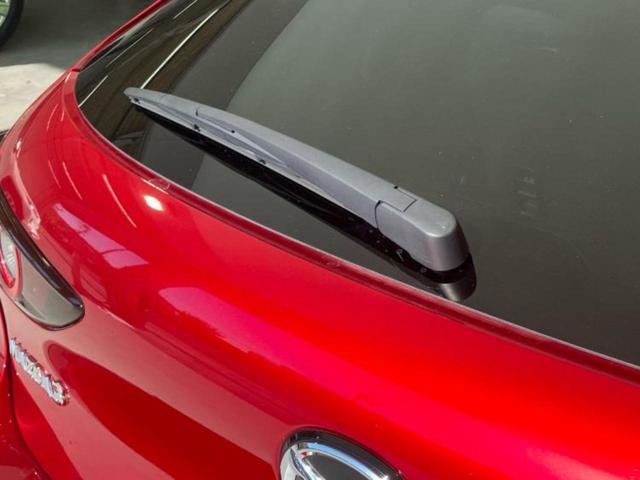 MAZDA3ファストバック 20S Lパッケージ 新品タイヤ/BOSE/保証書/純正 SDナビ/衝突安全装置/シートヒーター/360°ビューモニター/車線逸脱防止支援システム/シート フルレザー/ドライブレコーダー 純正/ヘッドランプ HID 禁煙車(44枚目)