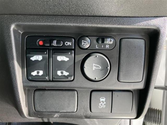 フリード Gプレミアムエディション 新品タイヤ/保証書/純正 SDナビ/フリップダウンモニター 純正 9インチ/両側電動スライドドア/シート ハーフレザー/Bluetooth接続/ETC/EBD付ABS/横滑り防止装置 バックカメラ(15枚目)