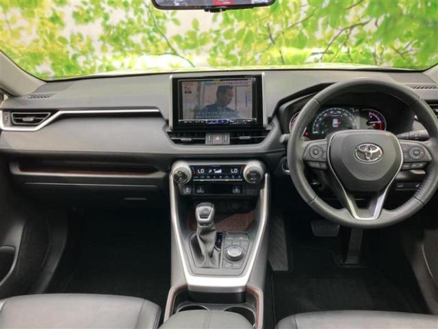 RAV4 4WD G Zパッケージ 新品タイヤ/モデリスタエアロ/保証書/社外 9インチ SDナビ/デジタルインナーミラー/トヨタセーフティセンス/シートヒーター 前席/車線逸脱防止支援システム/シート 合皮/電動バックドア フルエアロ(4枚目)