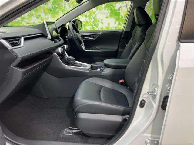 RAV4 4WD G Zパッケージ 新品タイヤ/モデリスタエアロ/保証書/社外 9インチ SDナビ/デジタルインナーミラー/トヨタセーフティセンス/シートヒーター 前席/車線逸脱防止支援システム/シート 合皮/電動バックドア フルエアロ(5枚目)