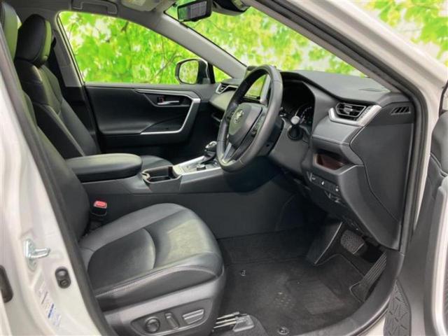 RAV4 4WD G Zパッケージ 新品タイヤ/モデリスタエアロ/保証書/社外 9インチ SDナビ/デジタルインナーミラー/トヨタセーフティセンス/シートヒーター 前席/車線逸脱防止支援システム/シート 合皮/電動バックドア フルエアロ(7枚目)