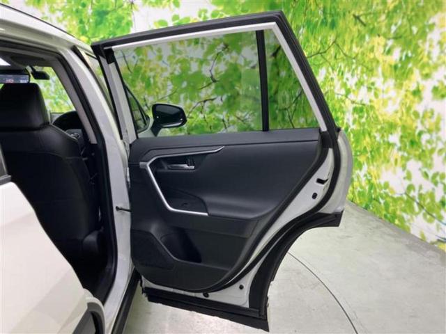 RAV4 4WD G Zパッケージ 新品タイヤ/モデリスタエアロ/保証書/社外 9インチ SDナビ/デジタルインナーミラー/トヨタセーフティセンス/シートヒーター 前席/車線逸脱防止支援システム/シート 合皮/電動バックドア フルエアロ(25枚目)