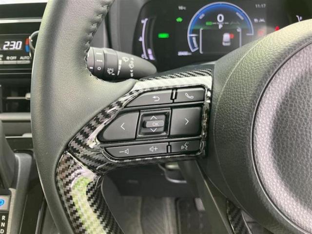 シエンタ ハイブリッドＺ　新品タイヤ／保証書／ディスプレイオーディオ＋ナビ１０インチ／トヨタセーフティセンス／両側電動スライドドア／シートヒーター　前席／パノラミックビューモニター／車線逸脱防止支援システム　全周囲カメラ（17枚目）