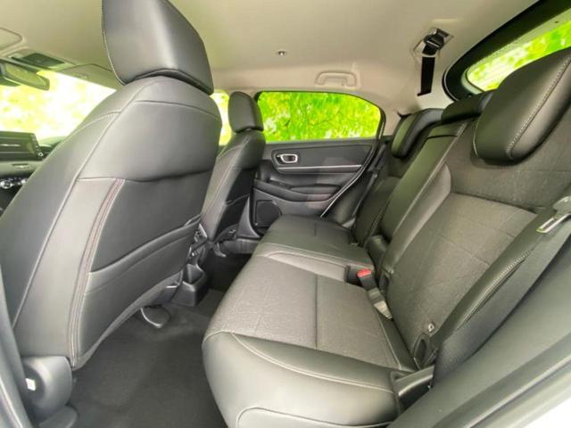 ヴェゼル eHEV Z 保証書/純正 9インチ ナビ/ホンダセンシング/シートヒーター/車線逸脱防止支援システム/電動バックドア/ヘッドランプ LED/Bluetooth接続/EBD付ABS/横滑り防止装置 レーンアシスト(6枚目)