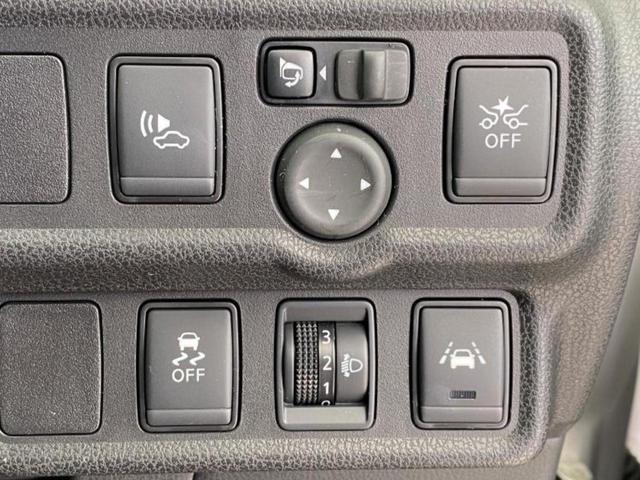 ノート eパワーB 衝突安全装置/車線逸脱防止支援システム/EBD付ABS/横滑り防止装置/アイドリングストップ/エアバッグ 運転席/エアバッグ 助手席/アルミホイール/パワーウインドウ/キーレスエントリー 盗難防止装置(13枚目)