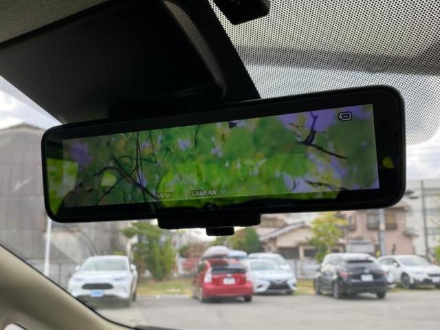 ノート eパワーB 衝突安全装置/車線逸脱防止支援システム/EBD付ABS/横滑り防止装置/アイドリングストップ/エアバッグ 運転席/エアバッグ 助手席/アルミホイール/パワーウインドウ/キーレスエントリー 盗難防止装置(14枚目)