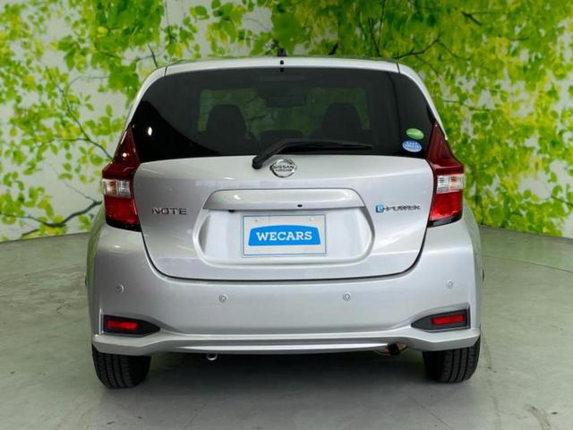 ノート ｅパワーＢ　衝突安全装置／車線逸脱防止支援システム／ＥＢＤ付ＡＢＳ／横滑り防止装置／アイドリングストップ／エアバッグ　運転席／エアバッグ　助手席／アルミホイール／パワーウインドウ／キーレスエントリー　盗難防止装置（36枚目）