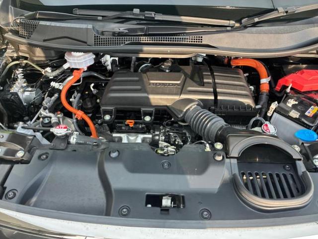 ステップワゴン ｅＨＥＶスパーダ　新品タイヤ／保証書／純正　１１インチ　ナビ／フリップダウンモニター　純正　１５．６インチ／ホンダセンシング／両側電動スライドドア／シートヒーター　前席／マルチビューカメラシステム　衝突被害軽減システム（43枚目）