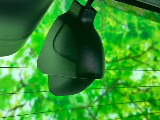 N-ONE RS 保証書/純正 8インチ SDナビ/衝突安全装置/シートヒーター/車線逸脱防止支援システム/ヘッドランプ LED/ETC/EBD付ABS/横滑り防止装置/アイドリングストップ/クルーズコントロール(16枚目)