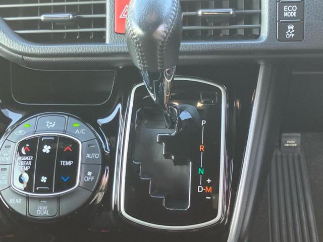 ヴォクシー ＺＳキラメキ　純正　９インチ　ＳＤナビ／フリップダウンモニター／トヨタセーフティセンス／両側電動スライドドア／車線逸脱防止支援システム／ドライブレコーダー　前後／ヘッドランプ　ＬＥＤ／ＵＳＢジャック　バックカメラ（24枚目）