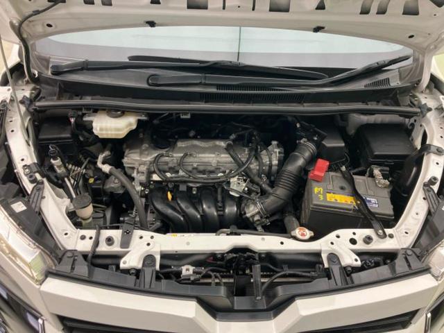 ヴォクシー ＺＳキラメキ　純正　９インチ　ＳＤナビ／フリップダウンモニター／トヨタセーフティセンス／両側電動スライドドア／車線逸脱防止支援システム／ドライブレコーダー　前後／ヘッドランプ　ＬＥＤ／ＵＳＢジャック　バックカメラ（42枚目）