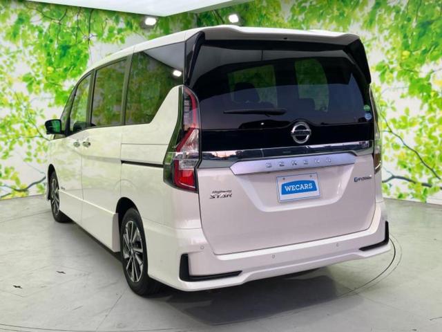 セレナ ｅパワーハイウェイスターＶ　新品タイヤ／純正　９インチ　メモリーナビ／エマージェンシーブレーキ／両側電動スライドドア／アラウンドビューモニター／車線逸脱防止支援システム／プロパイロット／ドライブレコーダー　純正　全周囲カメラ（3枚目）